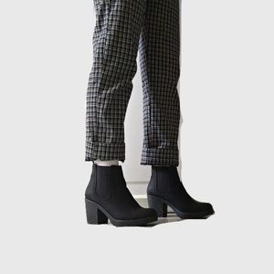 Boohoo Tia Chunky Cleated Heel Chelsea 